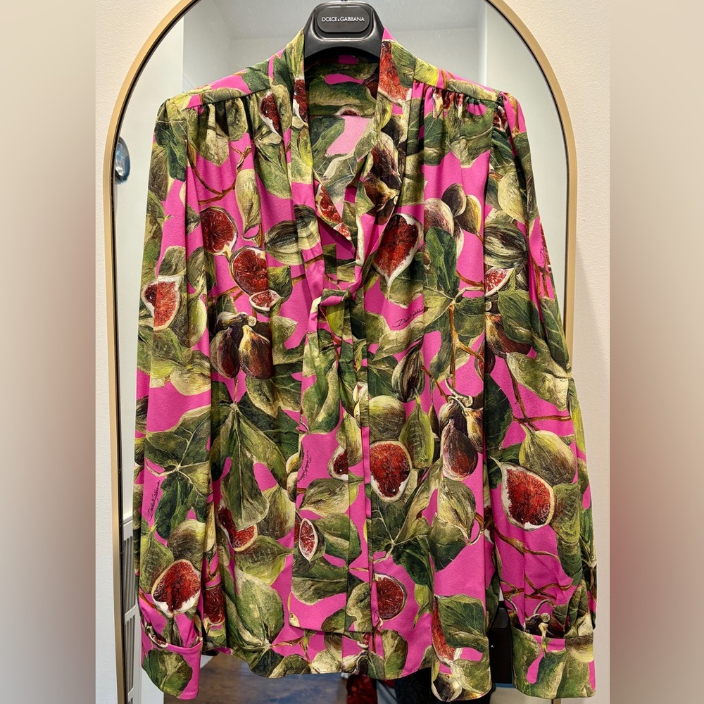 NWT Dolce & Gabbana Hot Pink Fig Printed Silk Blouse